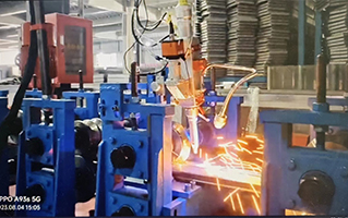 方管激光焊接自動生產線